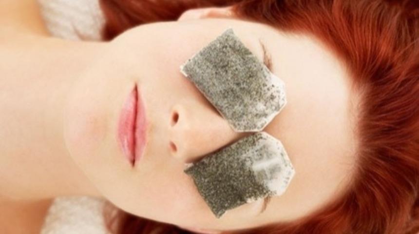 &Ccedil;ayı Sadece İ&ccedil;mekle Yetinmeyin. İşte Demlikte Kalan &Ccedil;ayın Mucize Faydaları.