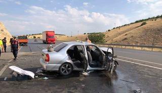 Malatya&rsquo;da &uuml;&ccedil; aracın karıştığı kazada 8 kişi yaralandı