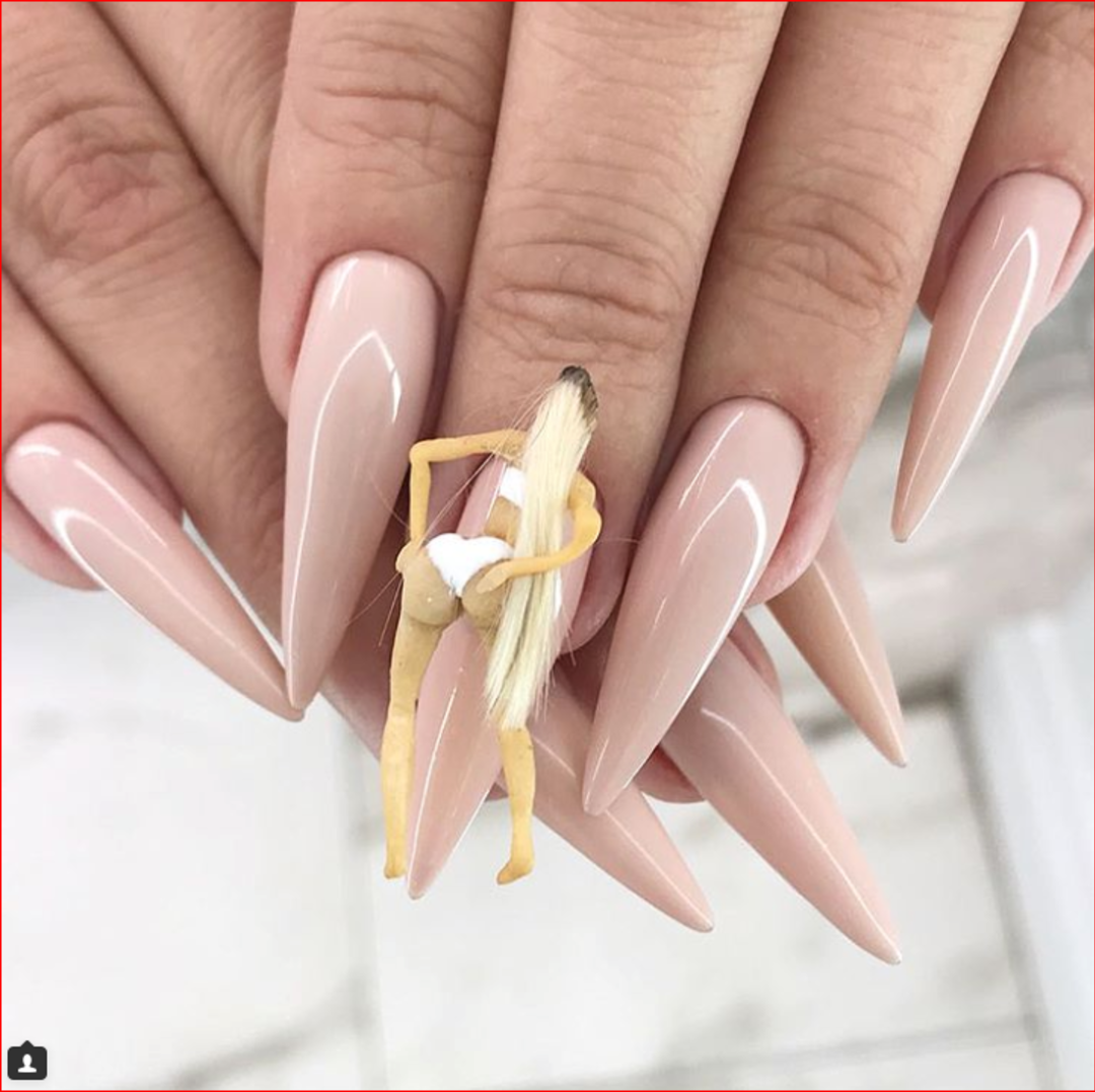 'Daha ne olabilir ki?' diye d&uuml;ş&uuml;nmeyin! Tırnak modası şaşkına &ccedil;eviriyor