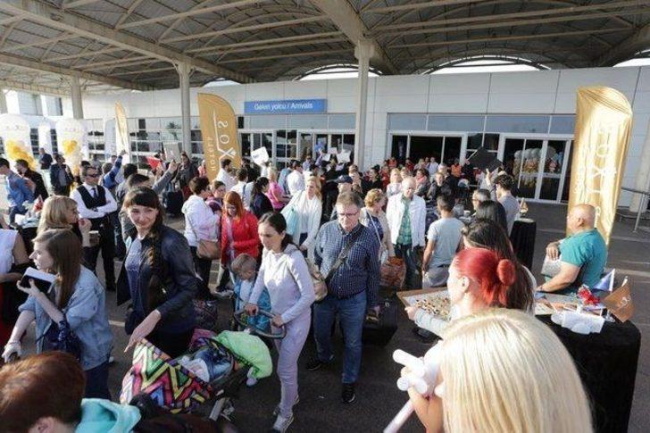 Ne seçim, ne Dünya Kupası turizmin hızını kesebildi  G1