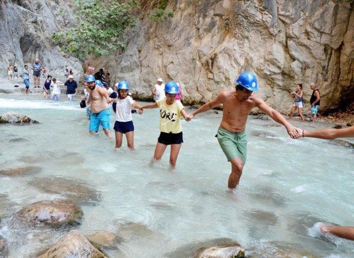 Ne seçim, ne Dünya Kupası turizmin hızını kesebildi  G2