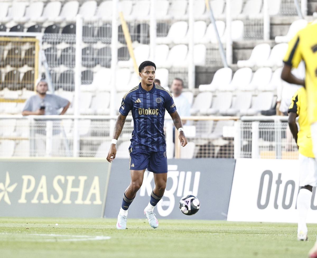 Fenerbahçe de Oosterwolde Instagram dan duyurdu! 2
