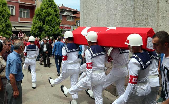 Kore gazisi, askeri törenle son yolculuğuna uğurlandı