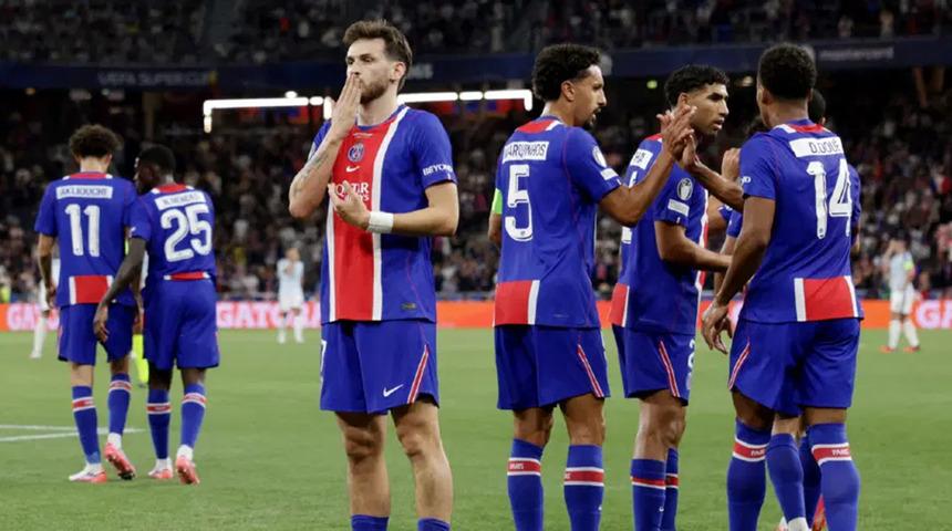 S&uuml;per Kupa'nın sahibi Paris Saint-Germain! Aston Villa'yı ge&ccedil;ti