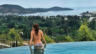 Irmak Ünal'dan havuz pozu