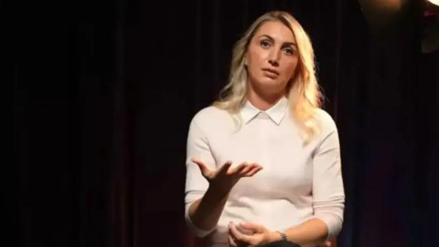 İmamoğlu ailesinden art arda istifa! Dilek İmamoğlu da CHP'den istifa etti: Bugün Yeni'nin parçasıyım