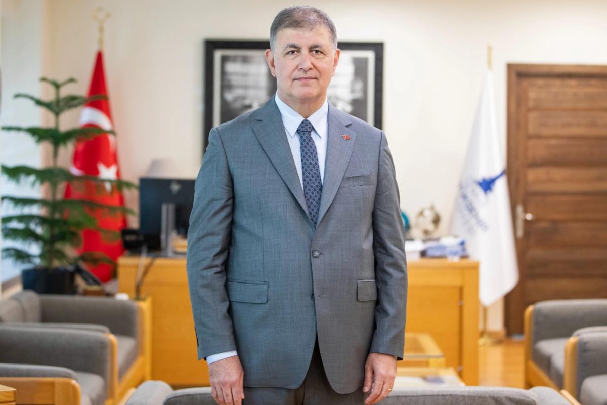 Cemil Tugay iddiası havada kaldı! AK Parti de 14 Ağustos hareketliliği: Listede 3 isim var 1