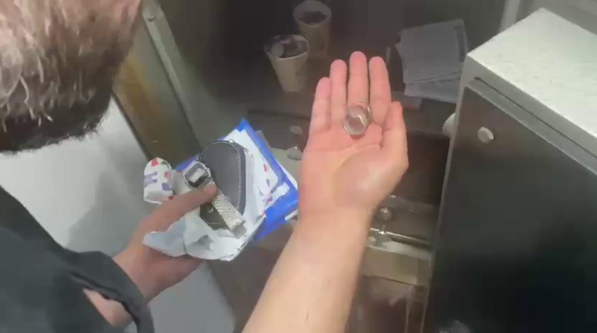 Tomar tomar paralar kilitli kasadan çıktı! Alihan Kuriş suç örgütüne operasyonda dudak uçuklatan görüntüler 6