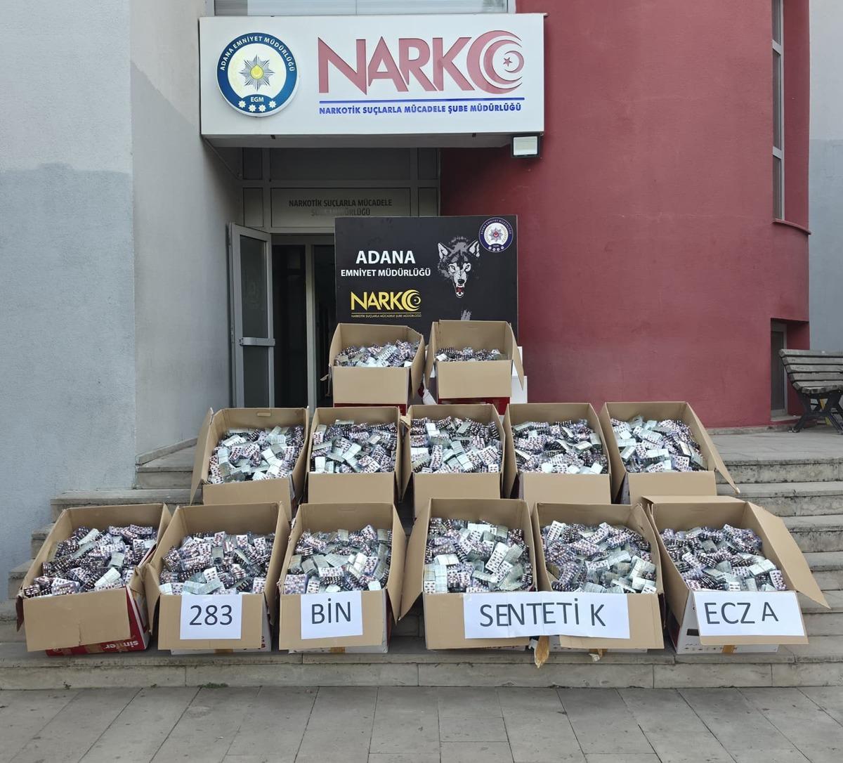 Evinde 283 bin hap ele ge&ccedil;irildi! Savunmasıyla dikkatleri &uuml;zerine &ccedil;ekti 3