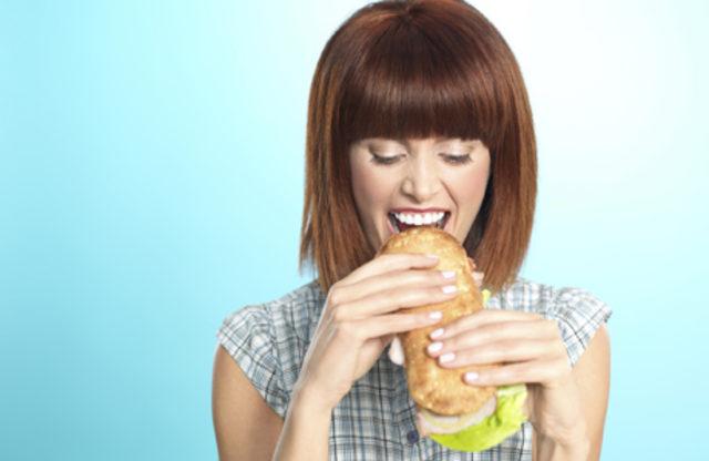 Tıkınırcasına yemeyi nasıl durdurabilirsiniz? 9