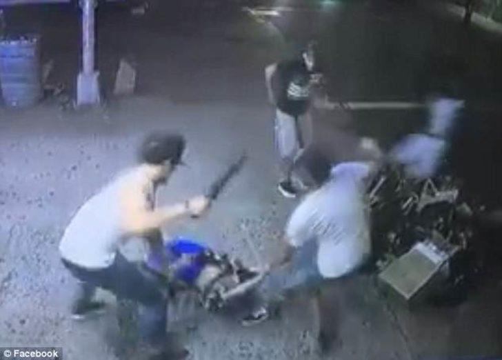 Yeşil bandanalı, palalı çete!  G2