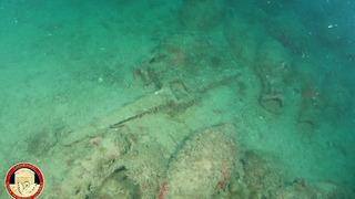 Denizin dibine daldı, tesadüfen 2000 yıllık hazine buldu!
