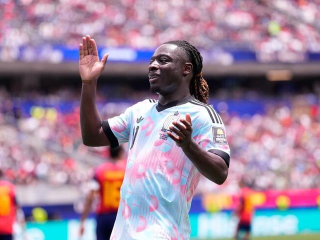 Manchester City, Bel&ccedil;ikalı futbolcu Doku ile 5 yıllık yeni s&ouml;zleşme imzaladı