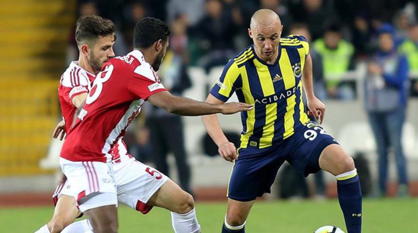 Rıza Çalımbay, Aaatif Chahechouhe'yu listeye aldı