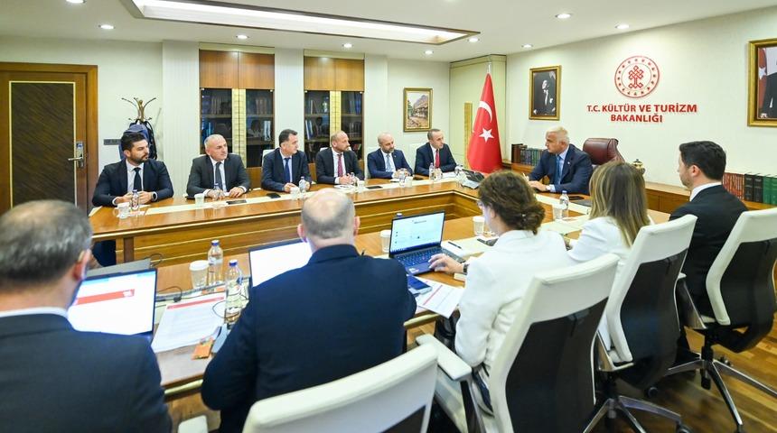 Bakan Ersoy: "Trabzon'un turizm potansiyelini daha etkin değerlendireceğiz"