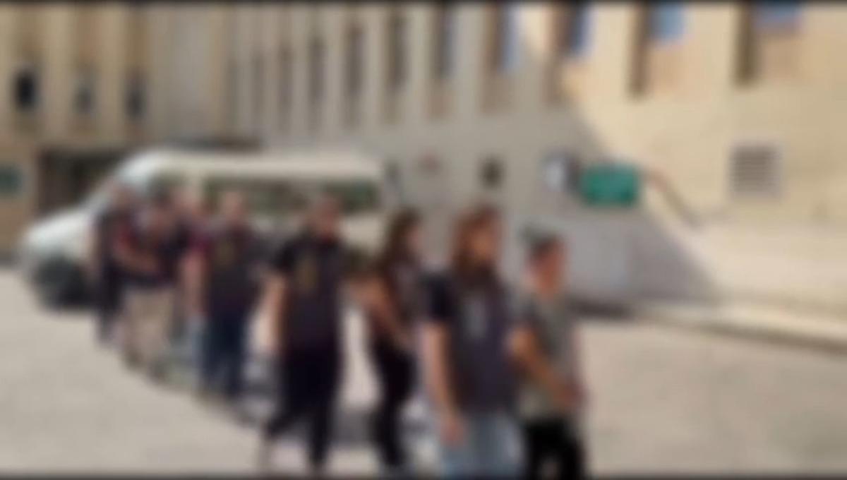 Rojin Kabaiş in babası şikayetçi oldu! "Geri çek yoksa Rojin in yanına gidersin" 7