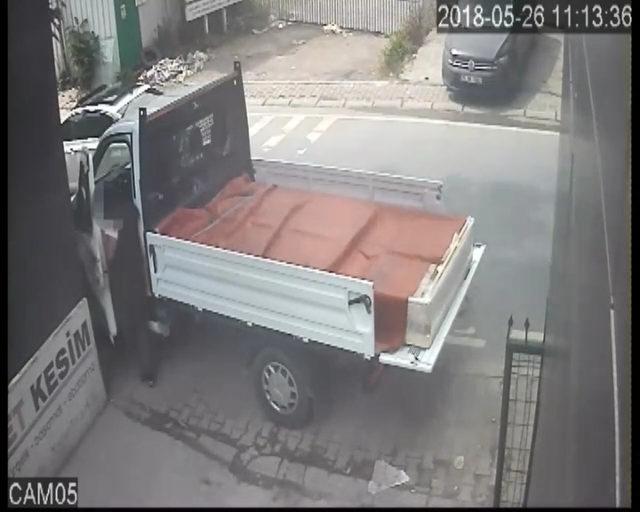 Aracınızdan indiğinizde sakın bu hatayı yapmayın 2