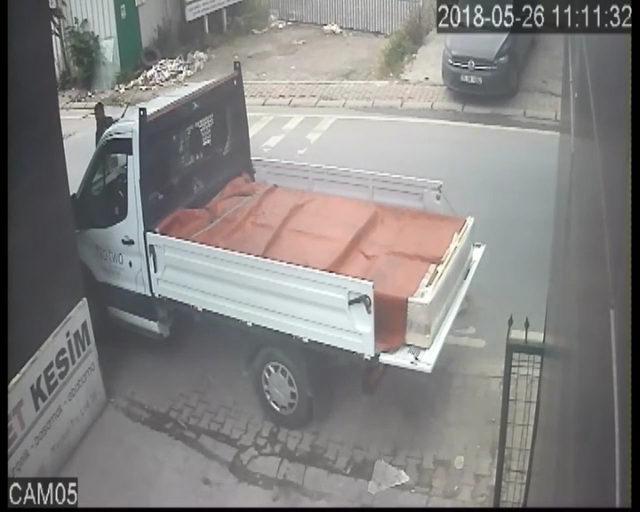 Aracınızdan indiğinizde sakın bu hatayı yapmayın 3