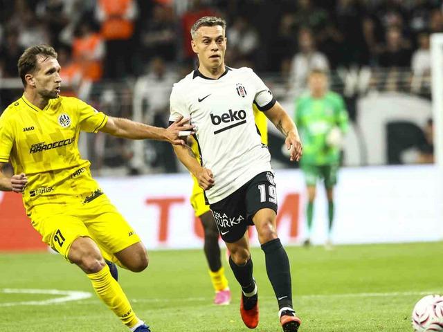 Leandro Trossard ilk kez Beşiktaş formasını giydi