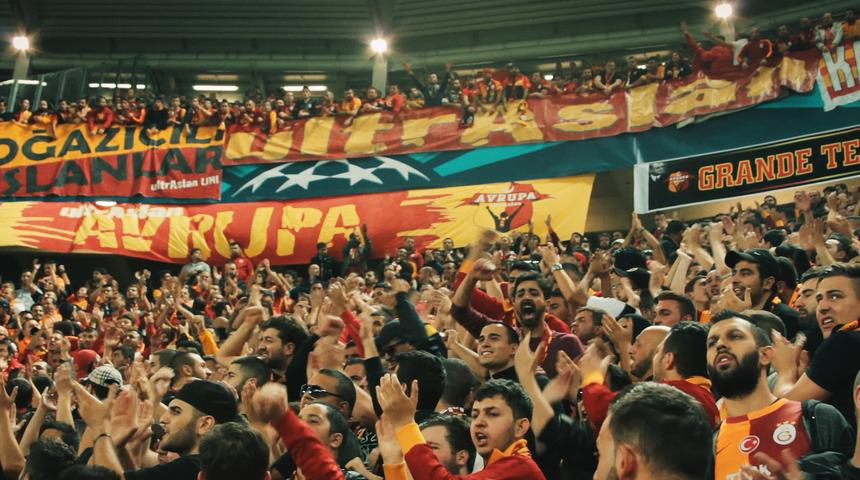 UltrAslan dağılıyor mu! Şirin'in 'slogan' krizi sonrası a&ccedil;ıkladılar: T&uuml;m faaliyetlerimiz sonlandırılmıştır
