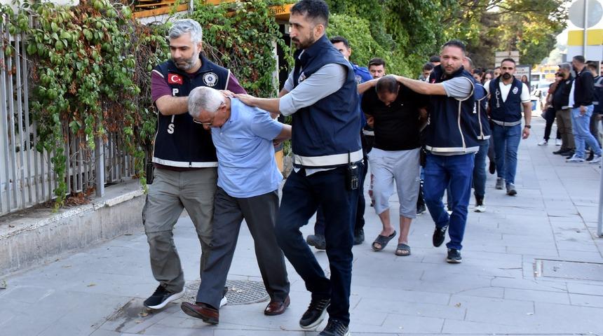Kırıkkale'de ge&ccedil;en yıl par&ccedil;alanmış halde ceset bulunmasına ilişkin 17 ş&uuml;pheli yakalandı