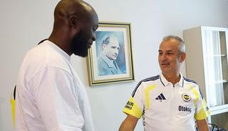 Fenerbah&ccedil;e&rsquo;nin yeni transferi Lukaku tesisleri gezdi