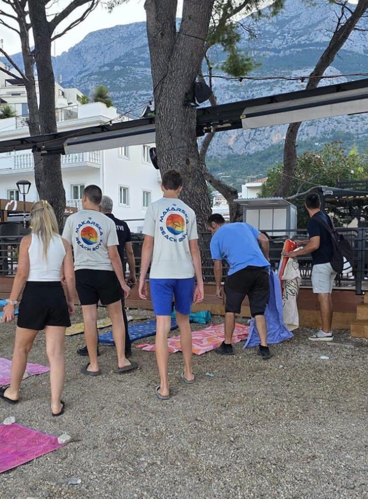 Plajlarda havlu alarmı! Belediye gün doğmadan harekete geçti 3
