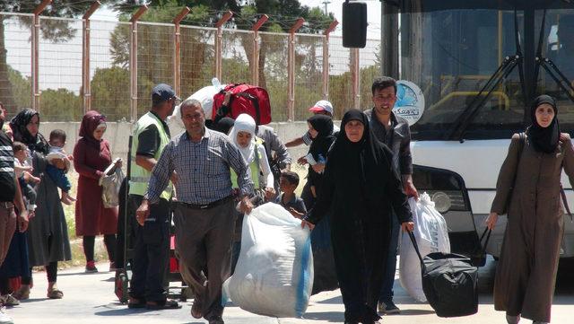 Bayram ziyaretine giden Suriyelilerin dönüşleri başladı