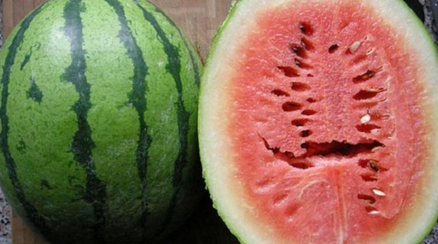 Karpuzun içindeki çatlak ne anlama geliyor?