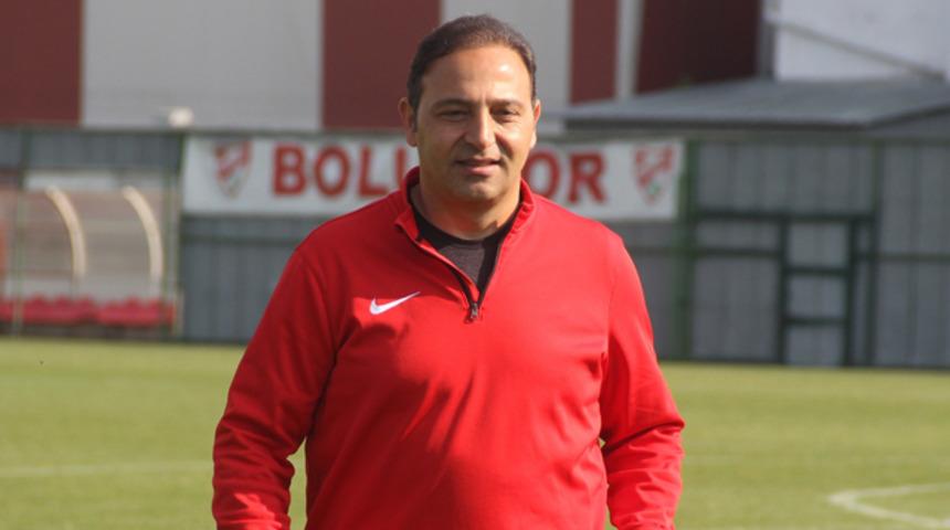 Fuat Çapa Eskişehirspor'a imzayı atıyor