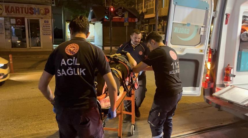 Bursa&rsquo;da motosiklet devrildi: Kadın s&uuml;r&uuml;c&uuml; yaralandı