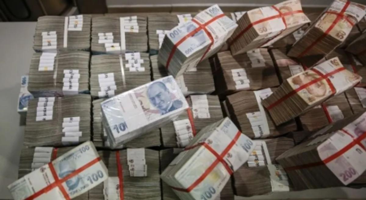 Piyasaların yeni dolar ve enflasyon tahmini belli oldu! Merkez Bankası a&ccedil;ıkladı 2