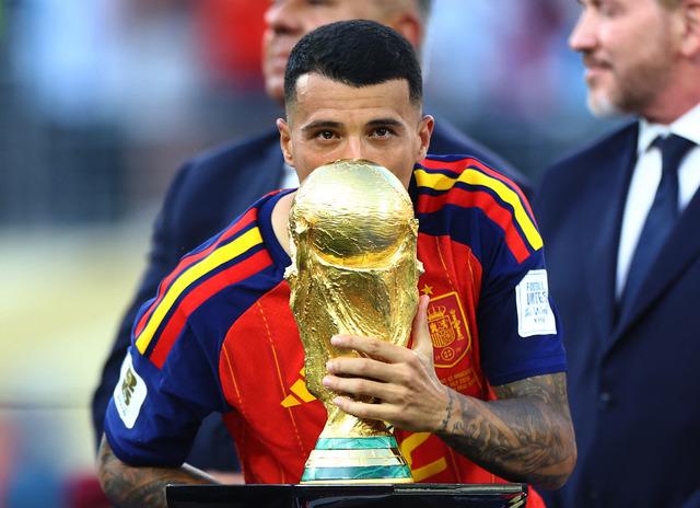 Tottenham'dan Pedro Porro'ya Dünya Kupası karşılaması 👀