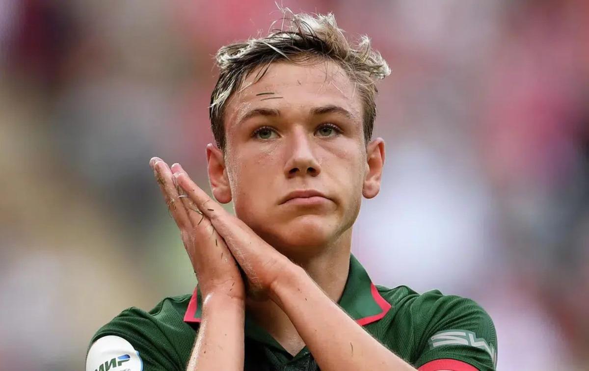 Galatasaray için Batrakov transferi bitmek üzere! Son söz Rus Demiryolları nda 2