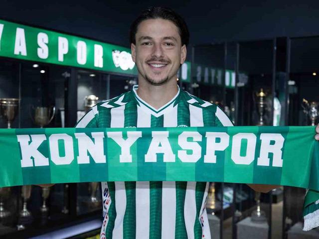 Konyaspor, Enis Destan transferini a&ccedil;ıkladı