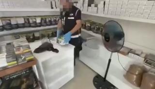 Kayseri&rsquo;de 13 bin adet makaron ve 2 bin 10 paket ka&ccedil;ak sigara ele ge&ccedil;irildi