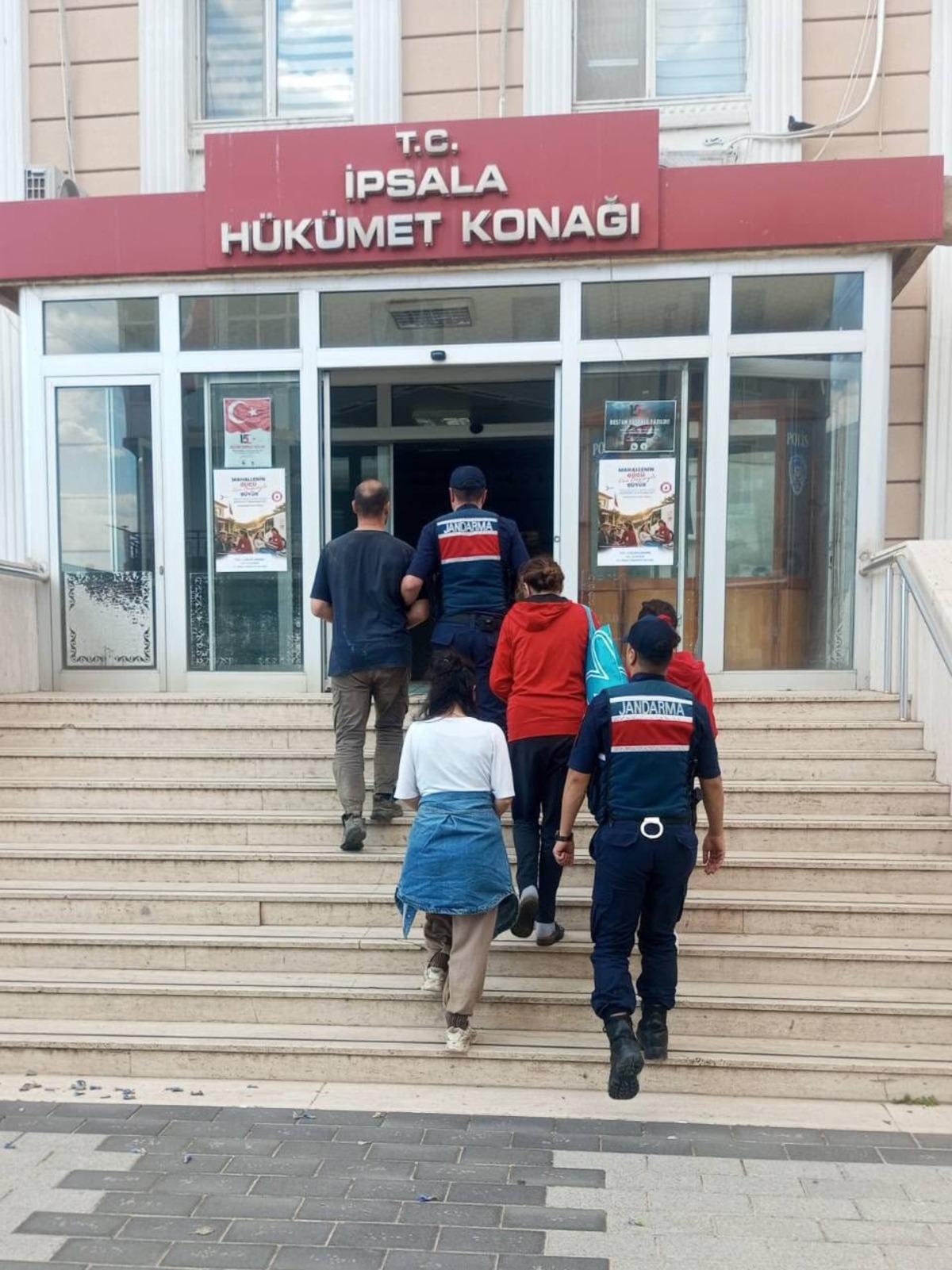 10 yıldır aranan FETÖ cü Yunanistan a kaçarken yakalandı 2