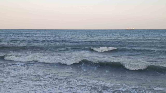 Tekirdağ&rsquo;da poyraz ağa&ccedil;ları devirdi 5