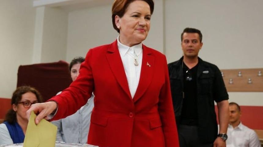 &Uuml;lk&uuml;c&uuml;ler 2 hatası y&uuml;z&uuml;nden Meral Akşener'e oy vermedi