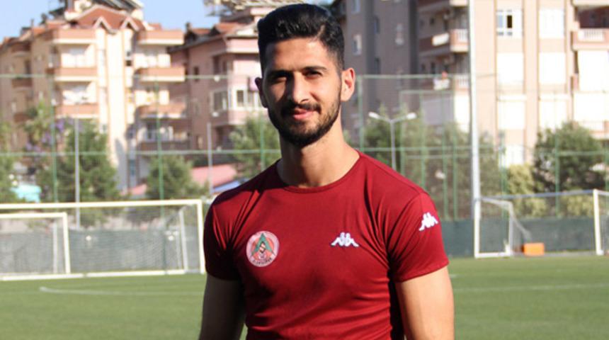 Emre Akbaba&rsquo;nın tiş&ouml;rt&uuml; heyecanlandırdı