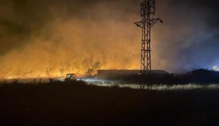 &Ccedil;anakkale&rsquo;de otluk alanda &ccedil;ıkan yangın s&ouml;nd&uuml;r&uuml;ld&uuml;