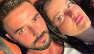 G&ouml;khan &Ouml;zen sessiz sedasız evlendi! Fotoğraflar geldi