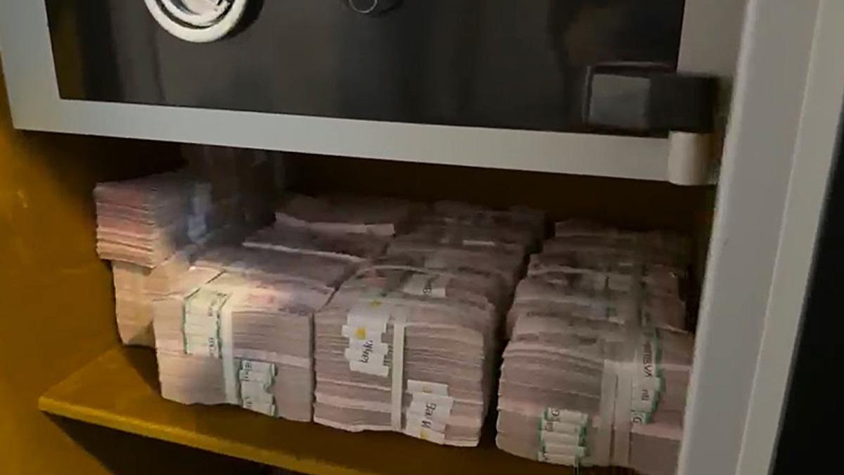 Alihan Kuriş’in yapılanması deşifre oldu: Milyarlar, şifreli çantalar ve “Ulaklar” 4