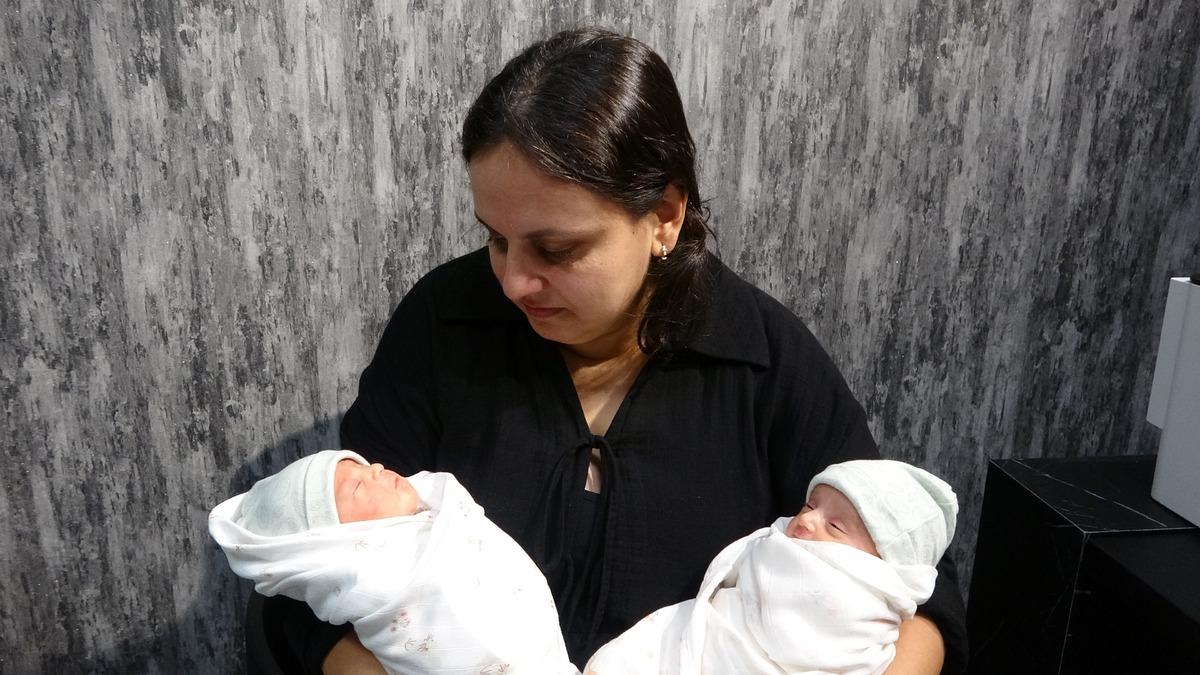 Milyonda bir g&ouml;r&uuml;len doğum Trabzon da ger&ccedil;ekleşti! İki ayrı rahimden iki bebek d&uuml;nyaya geldi   3