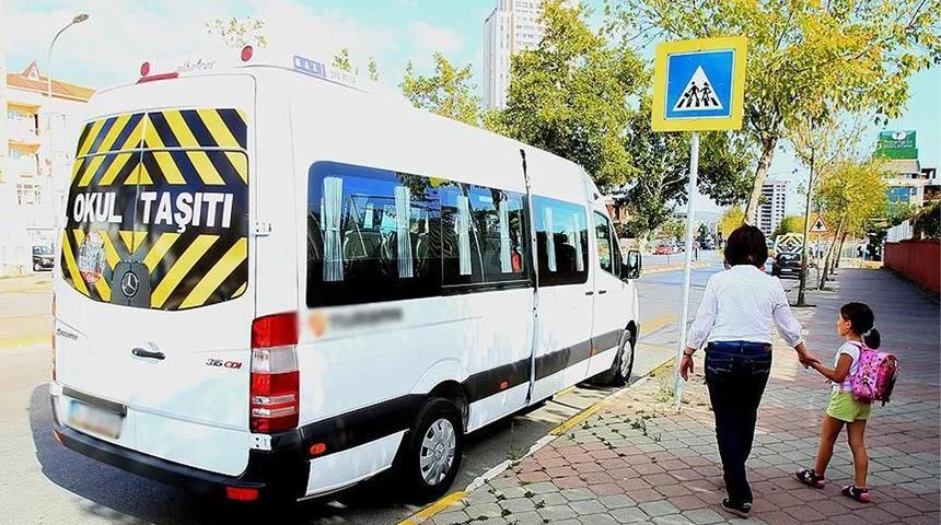Okullar a&ccedil;ılmadan velilere k&ouml;t&uuml; haber! Servis &uuml;cretleri cep yakacak