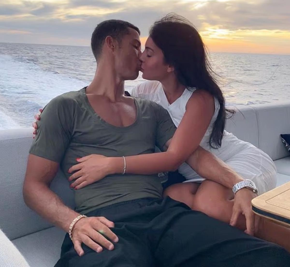 Cristiano Ronaldo ve Georgina Rodriguez evlilik sözleşmesi yaptı! Mal varlığı detayı 2