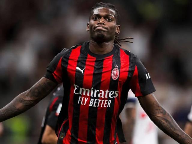 Galatasaray, Rafael Leao transferini bitirmek &uuml;zere!