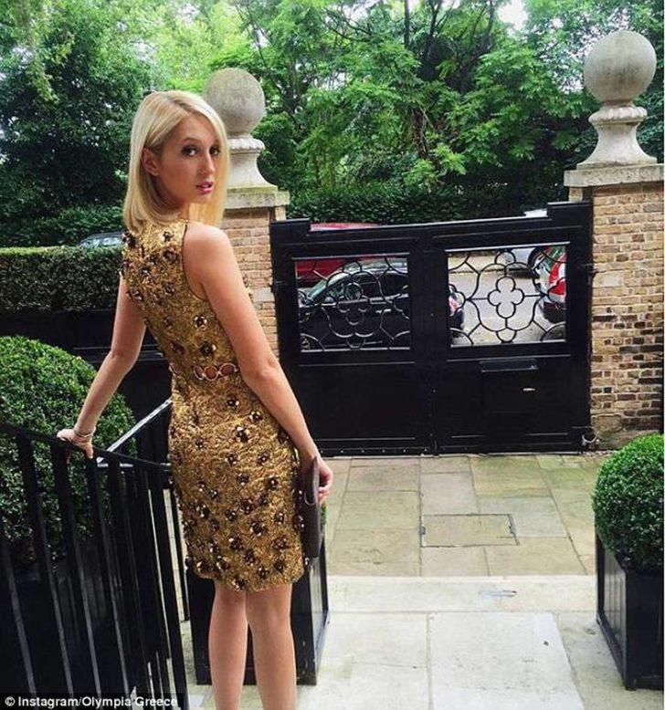 Ülkeden kaçan kraliyet ailesi lüks içinde yüzüyor G5