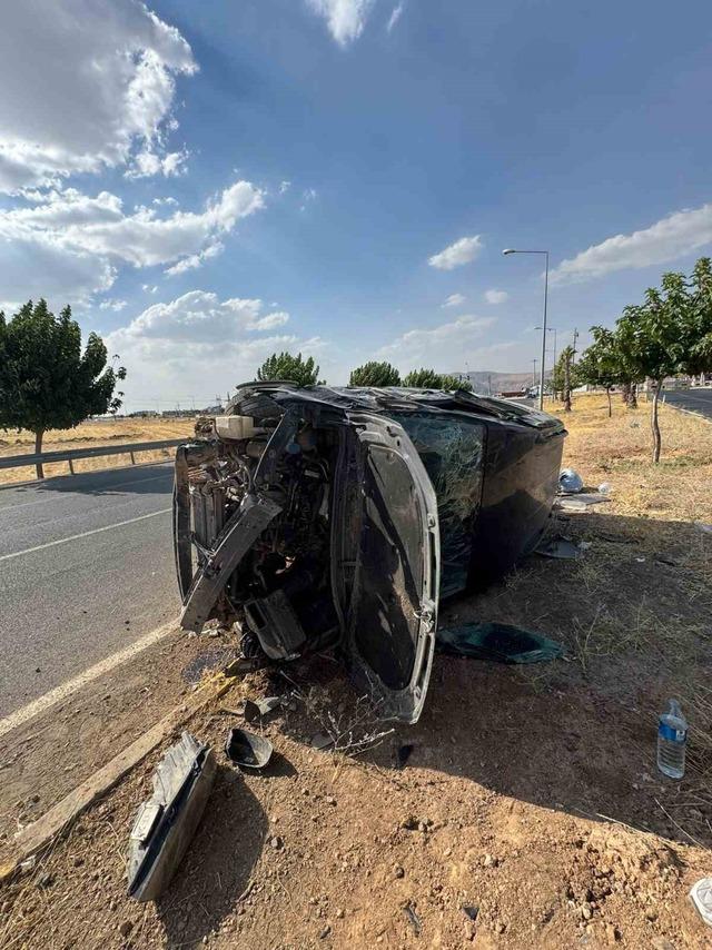 Cizre&rsquo;de trafik kazası: 1 yaralı 4