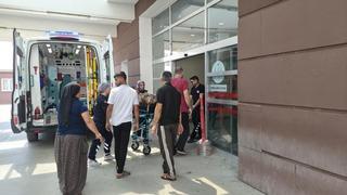 Merdivenlerden yuvarlanarak hastanelik oldu